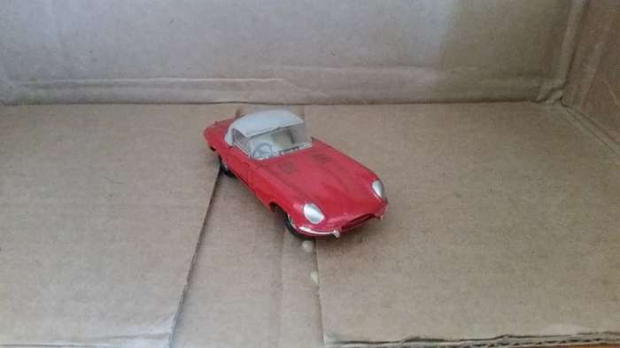 Dinky #120 Jaguar E - Type