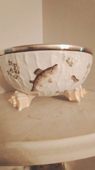Musterschutz German Porcelain Bowl with Conch Shell Feet Hand Painted Fish & Silver Rim