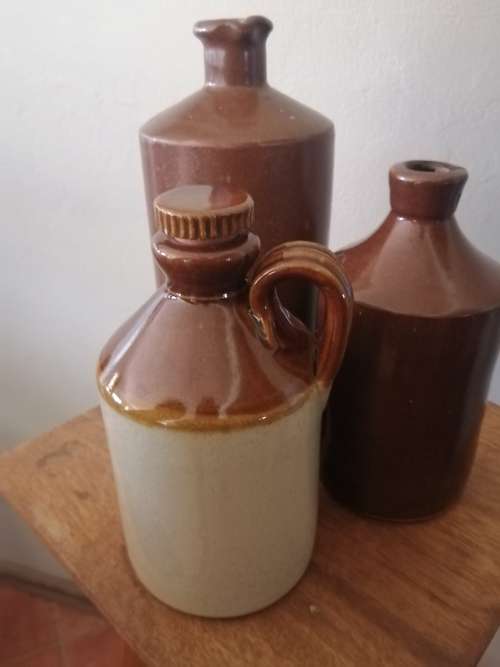 Vintage Stoneware Jug Pearman England and 2x Inkwells