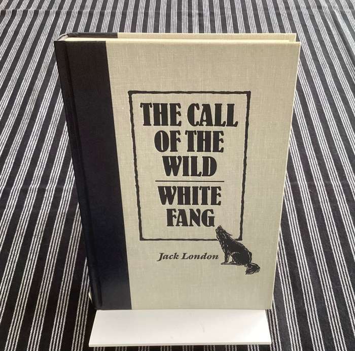 The Call of The Wild & White Fang, a compilation of Jack Londons two famous novels.