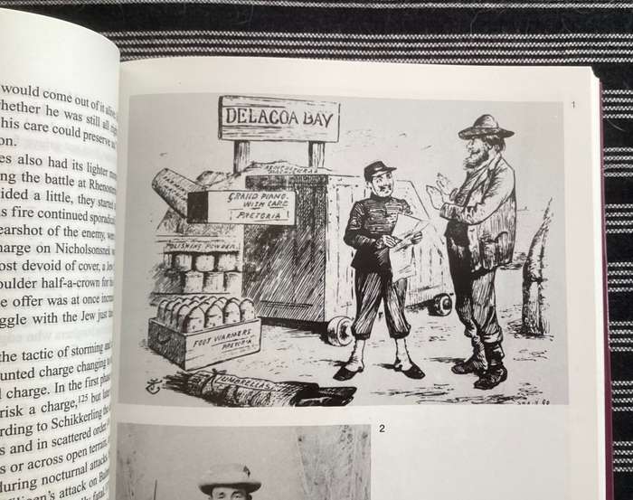 LIFE ON COMMANDO by Fransjohan Pretorius. Excellent Condition.