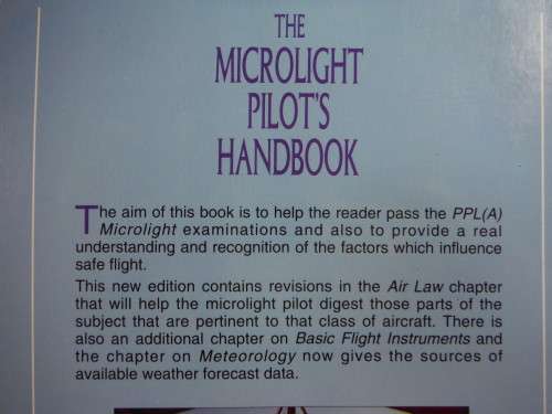 The Microlight Pilot's Handbook : 5th Edition - Brian Cosgrove