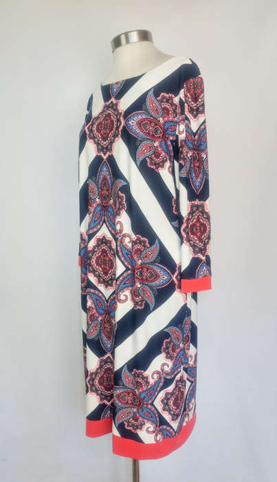 WALLIS (UK) Patterned Stretch Dress - Size XL