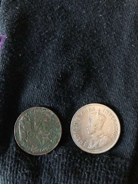 COLLECTION OF 2 UNION OF SOUTH AFRICA 1930 COINS (2 AND A HALF SHILLING & 1 PENNY)