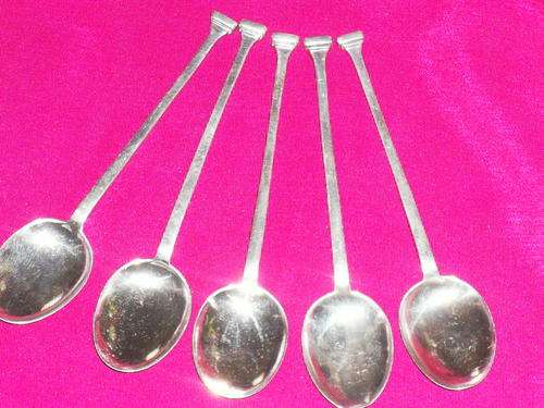 GRAZY R1 START!!!! 5 VERY BEAUTIFUL AND COLLECTABLE STERLING SILVER SPOONS,DELIVERY R28.00