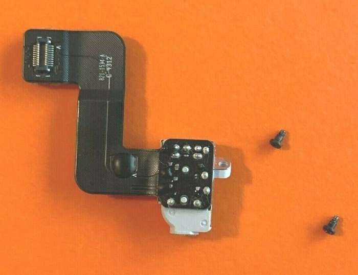 Apple MacBook Pro Retina 13" A1425 (2012-2013) Headphone Jack Plug (821-1534-A)