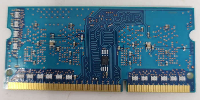 SK Hynix 2GB PC3L-12800S DDR3-1333MHz Laptop Memory HMT425S6AFR6A-PB N0 AA