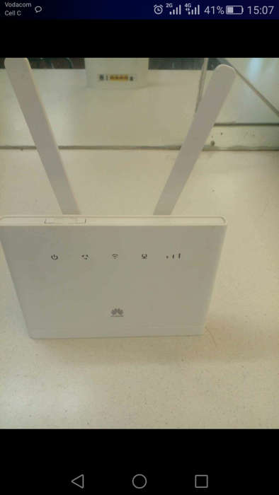 Huawei B315 , cat 4,( Takes simcard)