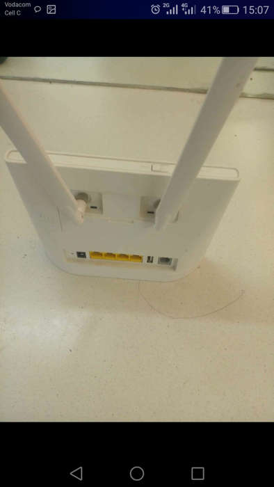 Huawei B315 , cat 4,( Takes simcard)
