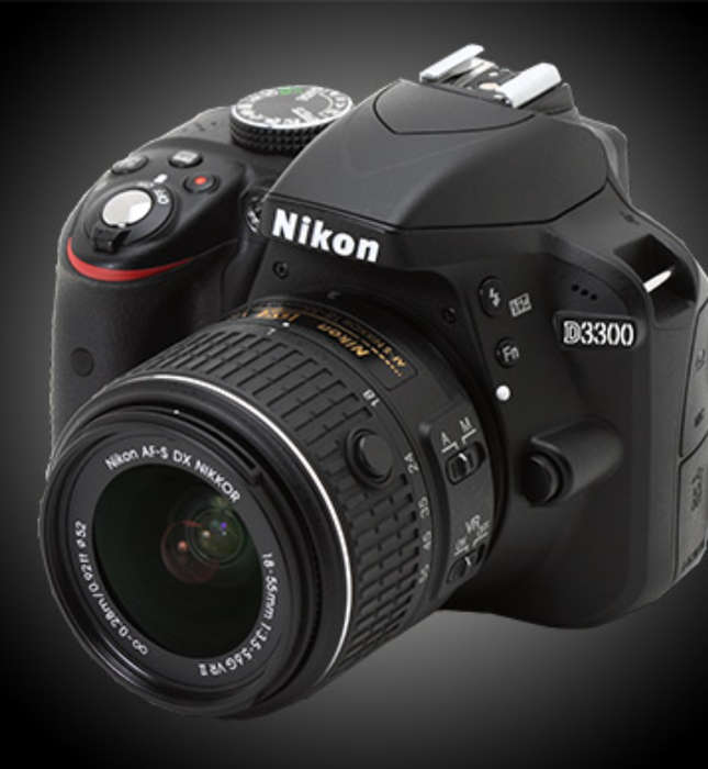 Nikon D3300 -24,2MP SLR Camera with Lens
