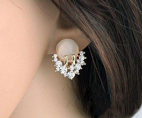 Studded immitation Pearl and Crystal Earring