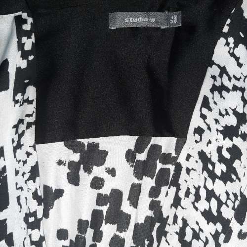 Beautiful Studio W - Woolworths Top - Size 12