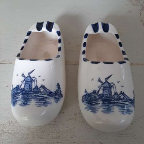 Pair of Delft Ashtrays - Cloggs