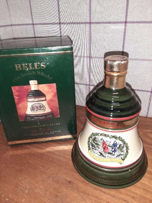 Wade Bell's Whisky Decanter - Empty - Christmas 1993 - In original container - The Sport of Golf