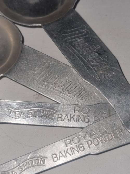 Vintage Metal Measuring Spoons