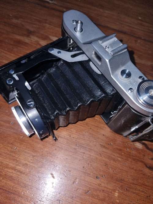 Vintage German Foldable Camera - E. Ludwig Meritar Lens