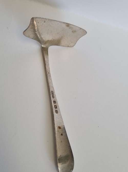 Hallmarked Silver Baby Food Pusher - 11.7g