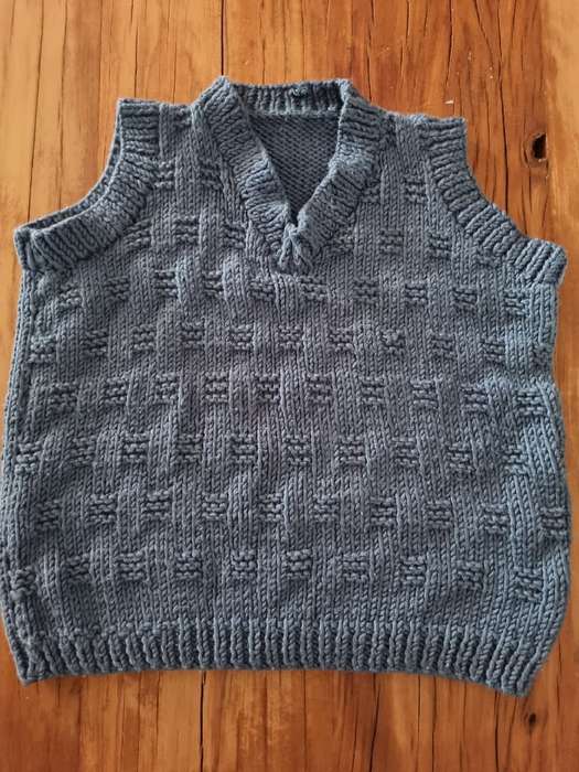 Hand Knitted kids pull over - Should fit age 3 years
