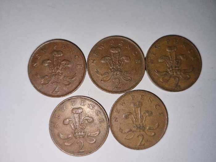 5 x 2 New Pence coins