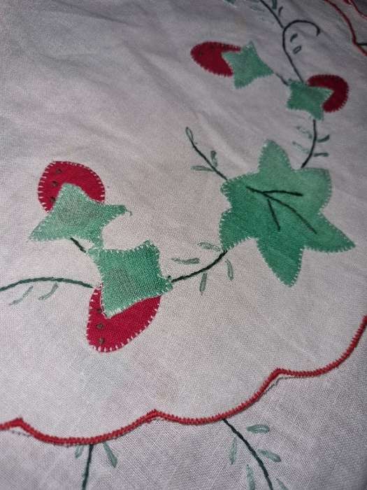 10 x Vintage Embroidered Doilies