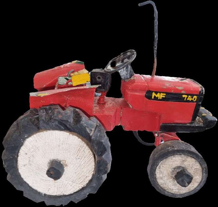 Wooden Tractor - Display Piece - 23cm x 15cm x 13cm