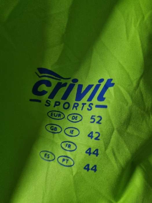Green Crivit Isulation Hooded Jacket - Great Quality - Size L