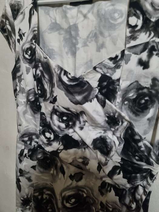 Oasis Dress - Size 14