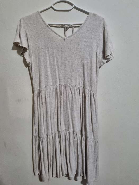 Tiered dress with back detail and pockets - Size M - Oatmeal colour