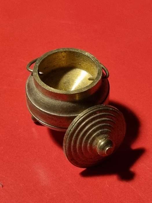 Handcrafted Brass Temptations - Solid Brass Miniature Potjie with lid