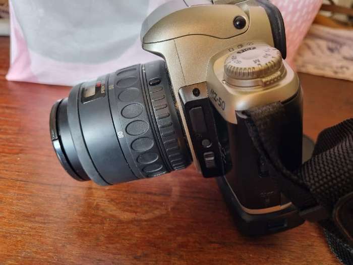 Pentax MZ-50 Camera