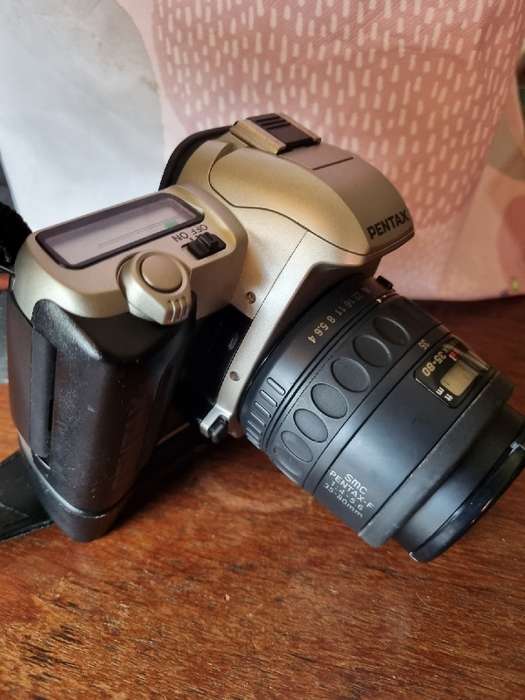 Pentax MZ-50 Camera