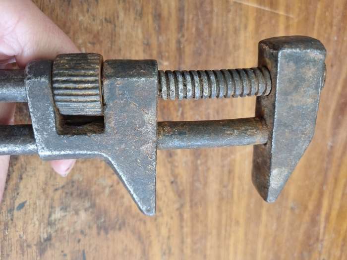 Monkey Wrench - Twisted Handle - Vintage Adjustable Wrench - Total Length 31cm