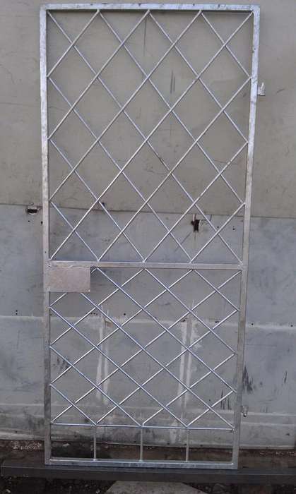Security gate