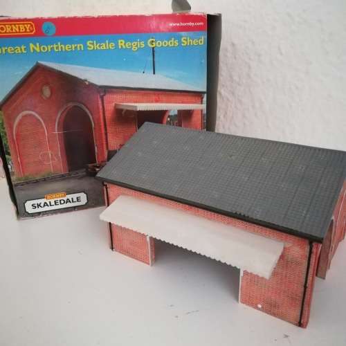 Hornby Skaledale Goods Shed