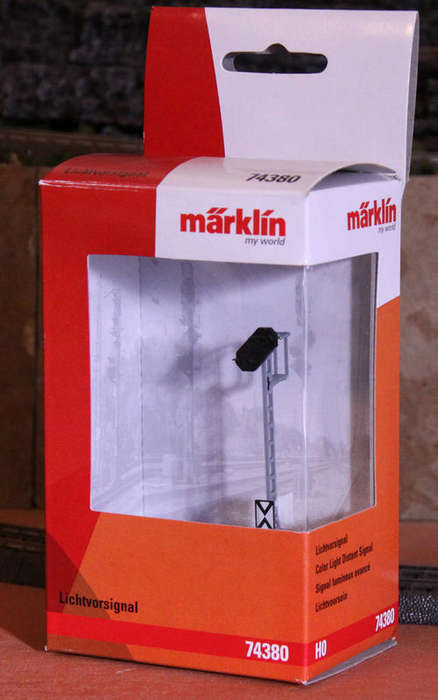 HO scale Marklin 74380 Lightsignal