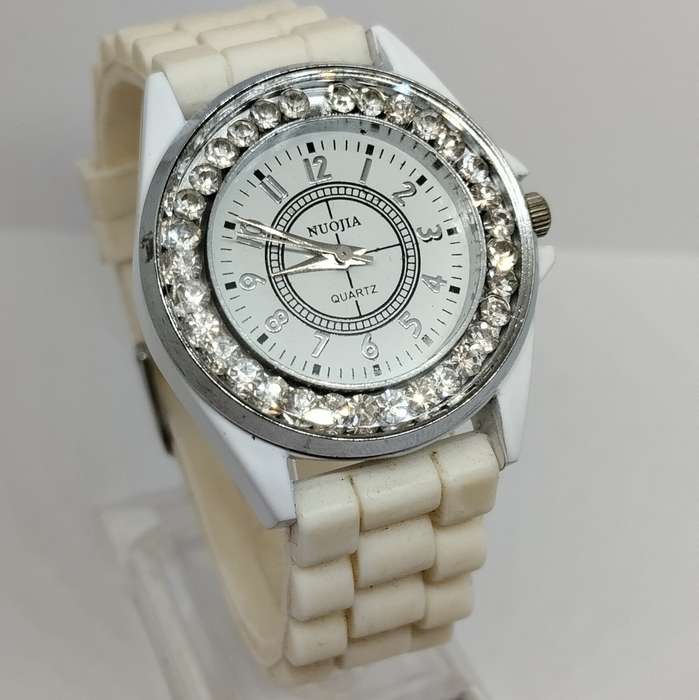 Nuojia Quartz Ladies Watch #W0053