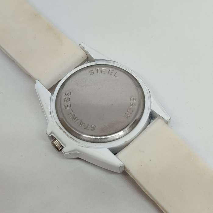 Nuojia Quartz Ladies Watch #W0053