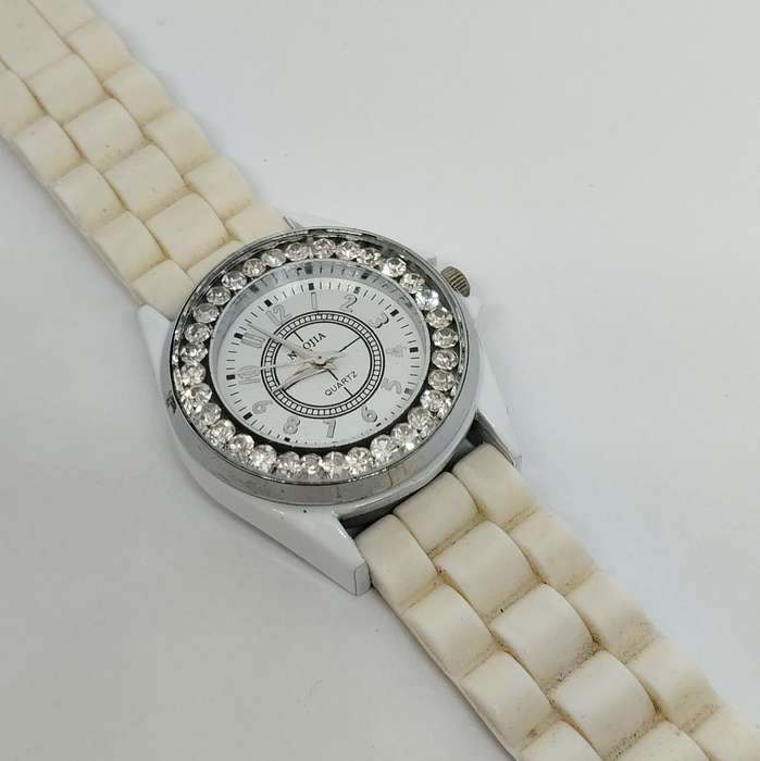 Nuojia Quartz Ladies Watch #W0053