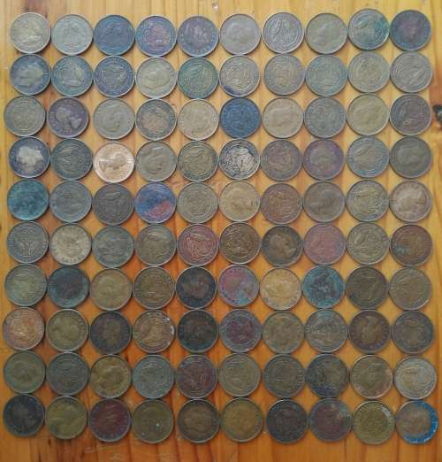 COLLECTION OF 100 SOUTH AFRICA FARTHINGS.  ONE BID TAKES ALL.