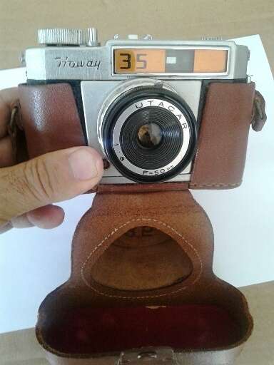 VINTAGE RARE Howay Film Camera Model Anny 35