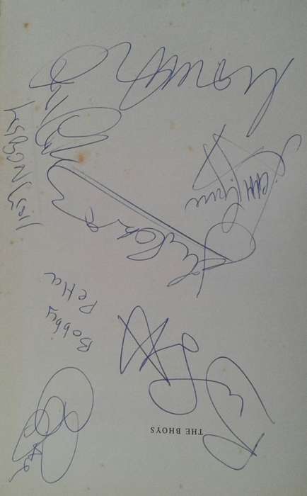 The Bhoys, Day to Day Life at Celtic Park by Richard Lerman and David Brown **SIGNED BY PLAYERS**