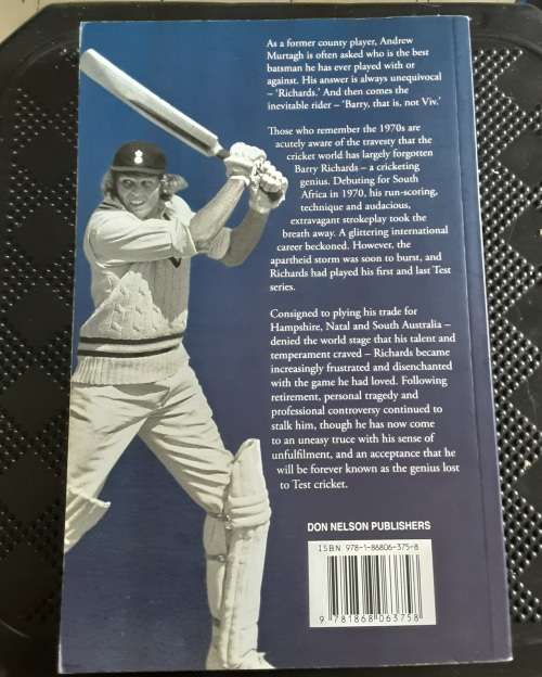 Sundial in the Shade The Story of Barry Richards by Andrew Murtagh **signed by Richards**