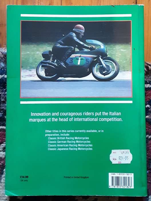 Classic Italian Racing Motorcycles by Mick Walker