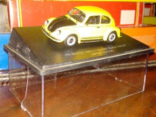Universal Hobbies Volkswagen Beetle - 1/43 Scale