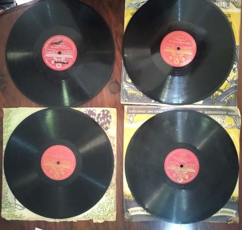 Trek - 4 x Afrikaans Records - 78RPM - Die Vos Broers