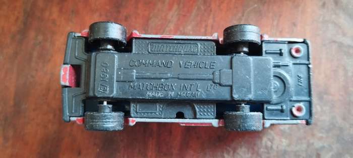 Matchbox Airport Foam Unit / Command Unit