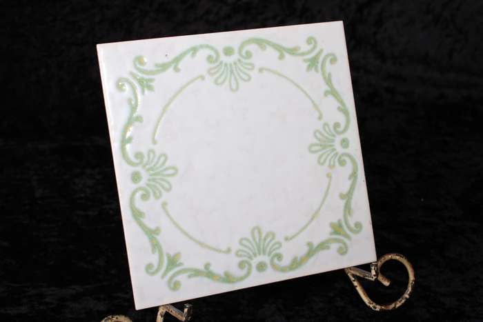 Holland Tile/Pot Stand