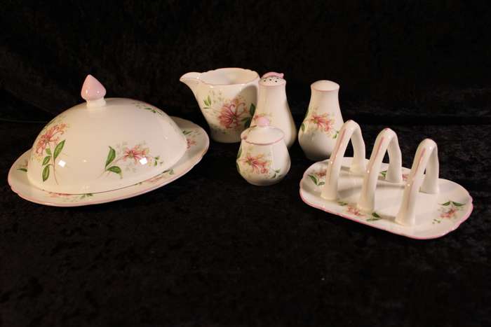 Stunning Shelley Honeysuckle 14172 Breakfast Set