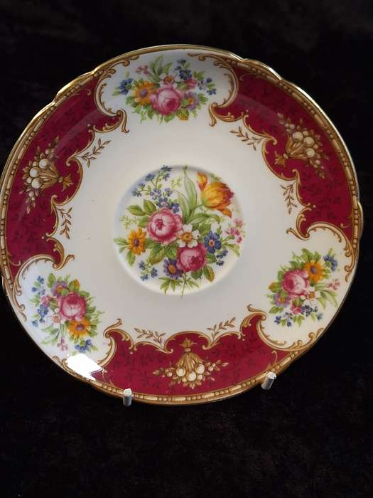 Shelley - Duches Saucer - 13401 - B.