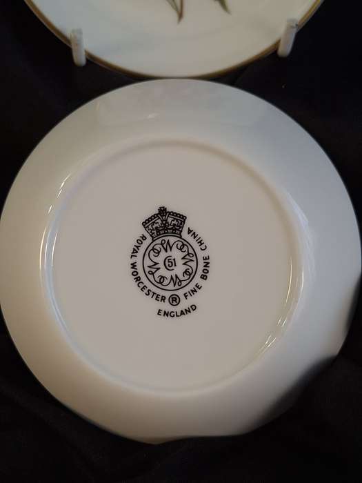 Royal Worcester Fine Bone China Pin Dishes (Set of 2)